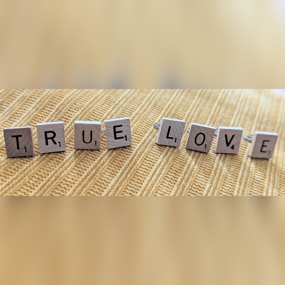 True love Scrabble rings